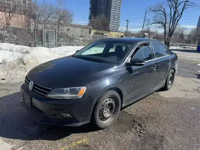 COMFORTLINE! AUTO! POWER WINDOWS! POWER LOCKS! CRUISE CONTROL! A/C! ALLOY RIMS! SUNROOF! BACKUP CAME...