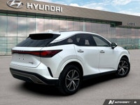 The advertised vehicle price is based on a promotional finance offer. Customers who purchase the veh... (image 4)