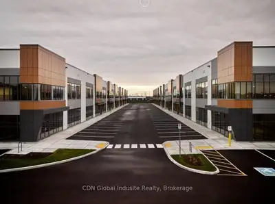 Location: Burloak Dr / Superior Crt Monthly Rent: $16,300 Total Area: 9500 Sq Ft Office: 3900 sqft I...