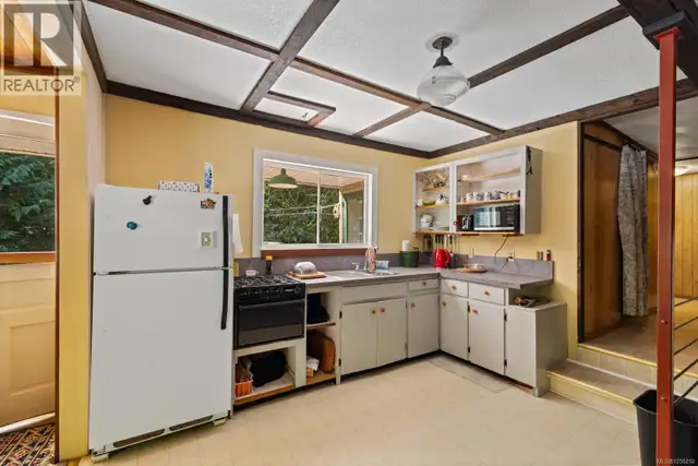 3175 Plumtree Rd Cobble Hill, British Columbia in Houses for Sale in Victoria - Image 15