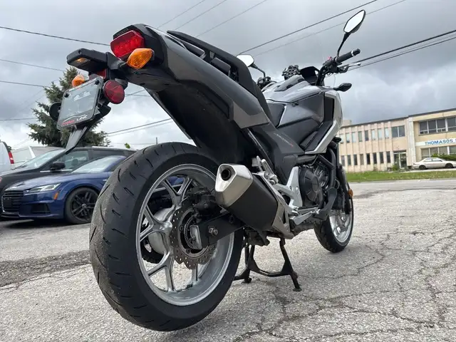 2016 Honda NC750X ~ HONDA NC750X ~ COOL BIKE ~ DUAL PURPOSE ~ in Street, Cruisers & Choppers in City of Toronto - Image 14