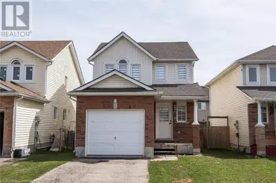 Welcome to 23 Dahlia Street, a beautifully maintained three-bedroom detached home located in the des...