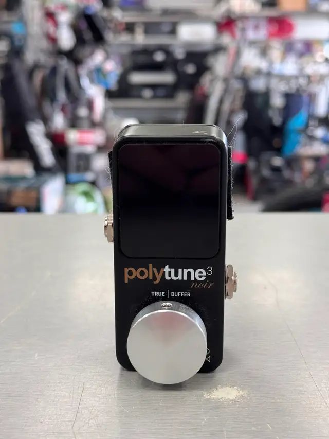 TC Electronic Polytune 3 Noir Ultra-Compact Polyphonic Tuner in Amps & Pedals in Oakville / Halton Region - Image 2