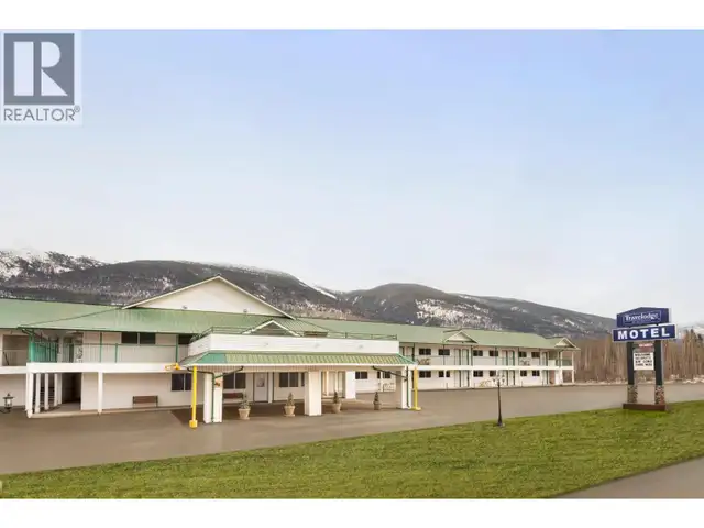 868 NW FRONTAGE ROAD McBride, British Columbia in Commercial & Office Space for Sale in Quesnel - Image 2
