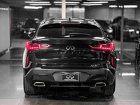 With only 46,777 km, this low-mileage QX55 Sensory represents the top-tier flagship of INFINITI's cr... (image 5)