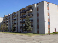 Remodelled 2 Bedroom Penthouse - Copper Cliff