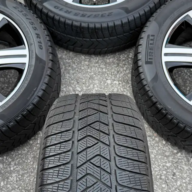Mercedes GLC 300 19 Inch *OEM* Wheels & Snow Tires in Tires & Rims in City of Toronto - Image 7