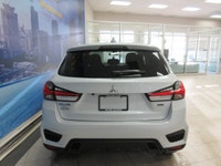 MITSUBISHI RVR 2024 AWD TOUT ÉQUIPÉ / INTÉRIEUR EN TISSU CHAUFFANT / AIR CLIMATISÉ / CRUISE CONTROL... (image 4)