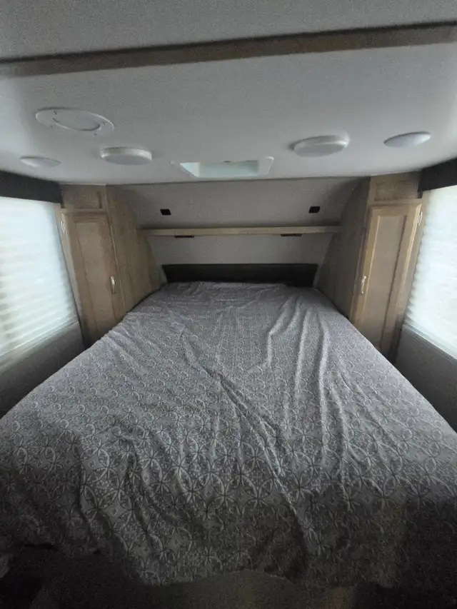 2020 Winnebago MICRO MINNIE 2405 RL in Travel Trailers & Campers in St. Albert - Image 17