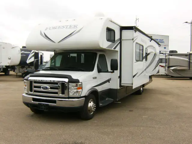 2017 Forest River Forester 3051S in RVs & Motorhomes in St. Albert - Image 5