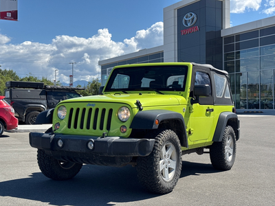 Low Mileage, Cruise Control, Removable Top, Steering Wheel Audio Controls! SALES HOTLINE sales@cranb...