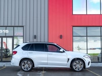 Carget Supercentre is proud to present this 2017 BMW X5M EXTERIOR: MINERAL WHITE INTERIOR: MUGELLO R... (image 4)