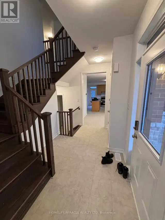 41 LOWER STREET Barrie, Ontario in Long Term Rentals in Oakville / Halton Region - Image 12