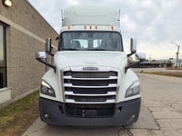 Ryder Stock ID: 875774 Transmission Type/Speed: AUTO 12 Engine: DIESEL DD13 GHG'17 450/1625 Horse Po... (image 1)