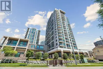 Welcome to the San Francisco Bay building in Pickering on Frenchman's Bay. This bright and inviting...