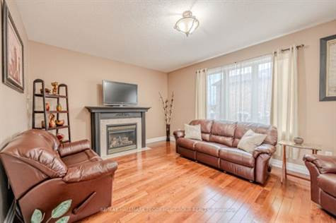 3 Shalom Way in Houses for Sale in Barrie - Image 3