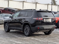This Jeep Cherokee has a strong Intercooled Turbo Gas/Electric I-4 1.6 L/98 engine powering this Var... (image 5)