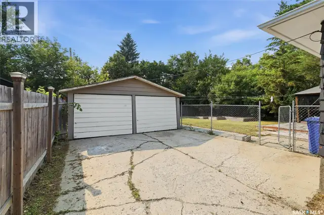 1960 Cowan CRESCENT Regina, Saskatchewan in Houses for Sale in Regina - Image 39