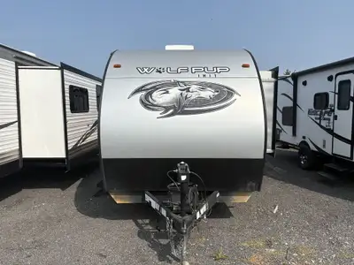 Financing Available O.A.C. PRICES DO NOT INCLUDE FREIGHT, TAXES AND PLATE 2020 Wolf Pup 18TO Travel...