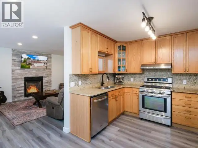 6 CARNELIAN COURT Whitehorse, Yukon in Houses for Sale in Whitehorse - Image 9