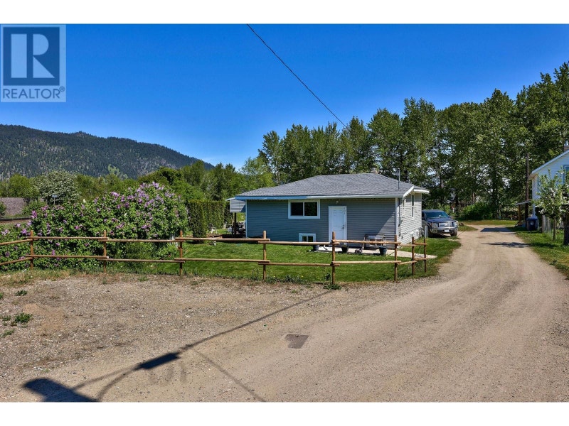 101 AYLMER RD Chase, British Columbia Houses for Sale Kamloops Kijiji