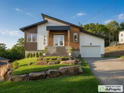 *Prise de possession immédiate possible* **Superbe maison intergénération (duplex) 7 pièces, 5 chamb...