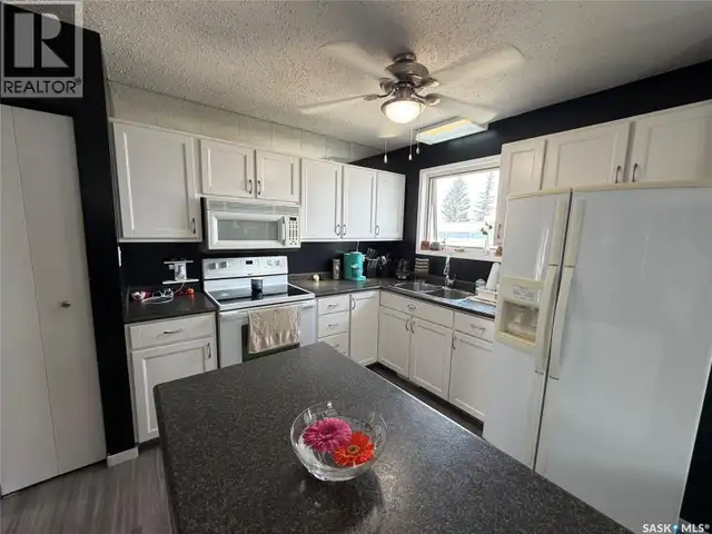 217 4th AVENUE E Spiritwood, Saskatchewan in Houses for Sale in Prince Albert - Image 5