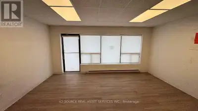 1480 sq. ft commercial / industrial unit for lease in Orangeville, ON, nearby Centennial / C-Line in...