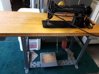 Sewing Machine. Industrial heavy duty. Metal. City of Toronto Toronto (GTA) Preview