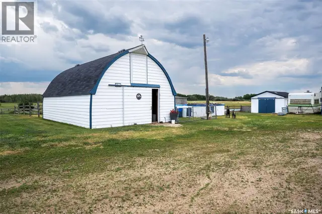 Labelle Acreage Vanscoy Rm No. 345, Saskatchewan in Houses for Sale in Saskatoon - Image 17
