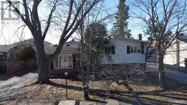 148 Westridge RD Sault Ste Marie, Ontario in Houses for Sale in Sault Ste. Marie - Image 2
