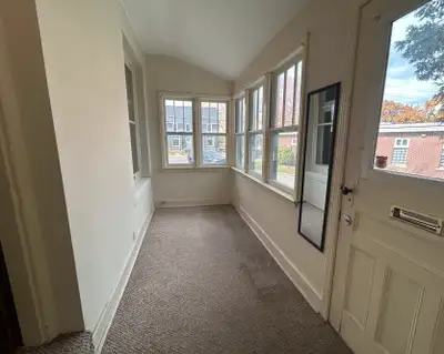 AVAILABLE: NOW OR SEPTEMBER 2025 $500 OFF IF YOU SIGN A LEASE IN JULY Looking for a comfortable, fam...