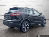 Experience commanding all-weather confidence with this exceptional Black 2023 Nissan Qashqai Sport U... (image 6)