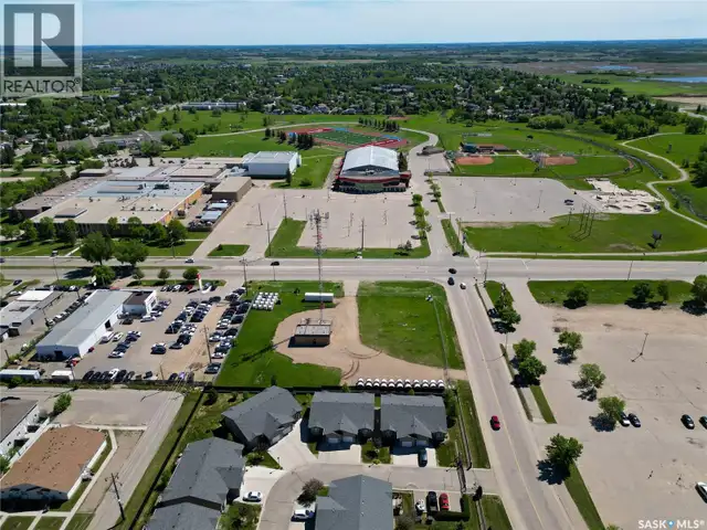 20 550 Southwood DRIVE Prince Albert, Saskatchewan in Condos for Sale in Prince Albert - Image 5
