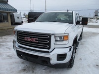 6 L, V8, 2500 HD, auto ,air ,tilt, cruise, Media center radio w bluetooth. This truck is work ready.... (image 1)