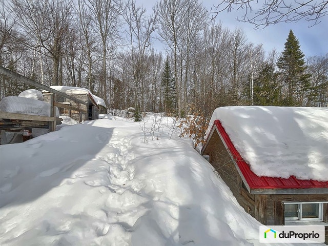 $649,000 - Bungalow for sale in St-Hippolyte — photo 3