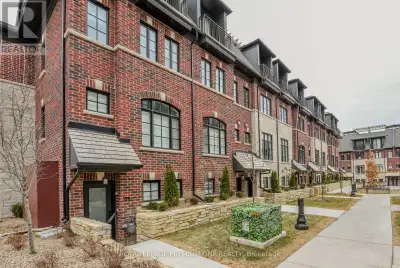 128 - 35 LUNAR CRES ROAD Mississauga (Streetsville), Ontario