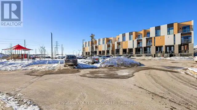 26 - 142 FOAMFLOWER PLACE Waterloo, Ontario in Condos for Sale in Kitchener / Waterloo - Image 31