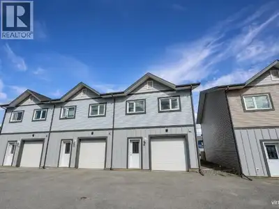 Thoughtful design. Flexible living. End-unit advantage. This Super Green townhouse offers approximat...