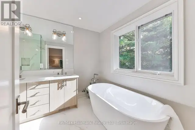 1310 DUNCAN ROAD Oakville (MO Morrison), Ontario in Long Term Rentals in Oakville / Halton Region - Image 25