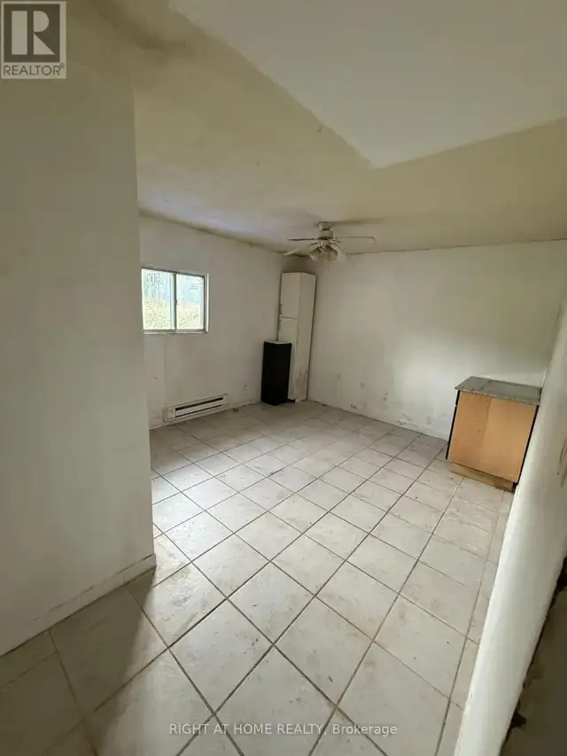 2884 COUNTY RD 89 Innisfil, Ontario in Houses for Sale in Barrie - Image 25