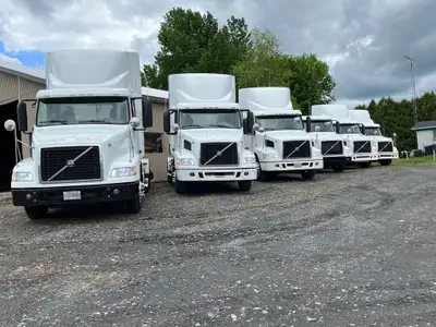 We ship anywhere in Canada and USA. Nous livrons partout au Canada et aux États-Unis. Description Fr...