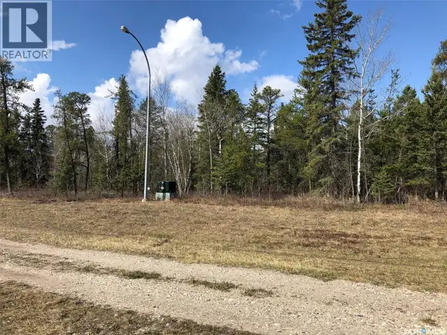 Rec Lot 3/2 Hudson Bay Rm No. 394, Saskatchewan in Land for Sale in Nipawin - Image 2
