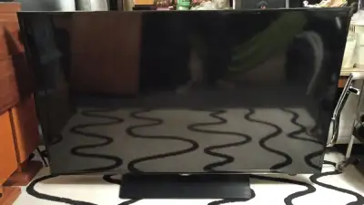 SAMSUNG 58" LCD TV UN58H5202AF, View more