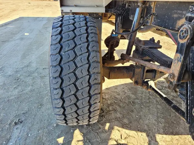 2013 WESTERN STAR 6900XD in Heavy Trucks in Saskatoon - Image 118