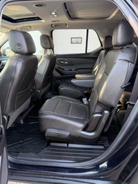 **CARS TRUCKS SUV 4X4 VAN AWD EDMONTON FINANCING AVAILABLE EASY FINANCING ** 2020 CHEVROLET TRAVERSE... (image 9)