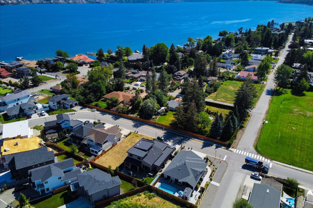 Great Location for this lot. Steps away from Okanagan Lake. in Land for Sale in Penticton