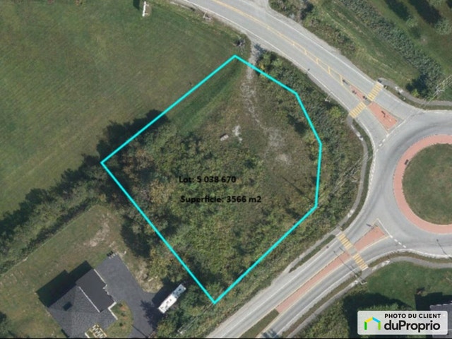 $245,000 - Residential Lot for sale in Sherbrooke (Rock Forest) — photo 1