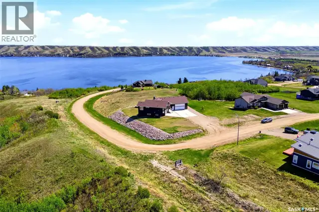 701 Saskatoon DRIVE Katepwa Beach, Saskatchewan in Houses for Sale in Regina - Image 6