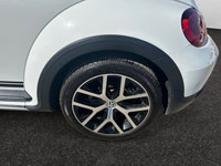 Welcome to Capital GMC! Check out this vehicle's pictures, features, options and specs, and let us k... (image 8)